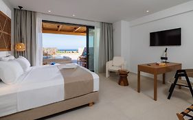 Deos Luxury Suites - Adults Only